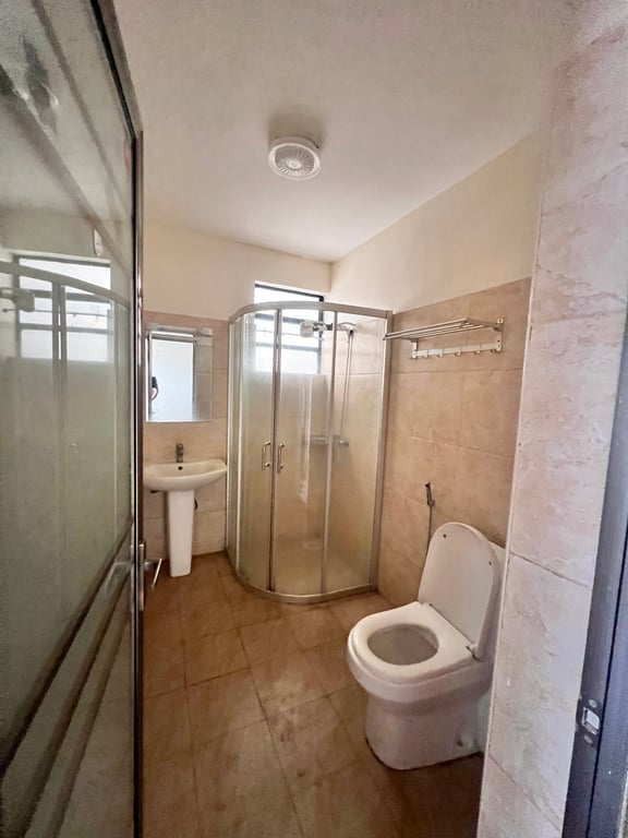 KILIMANI TWO BEDROOM TO LET