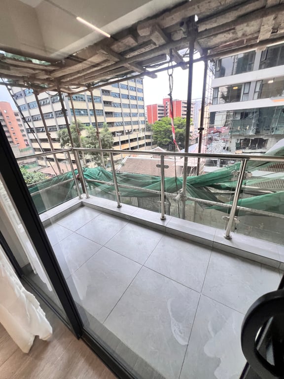 LUXURIOUS THREE BEDROOM APARTMENT PLUS STUDY FOR SALE