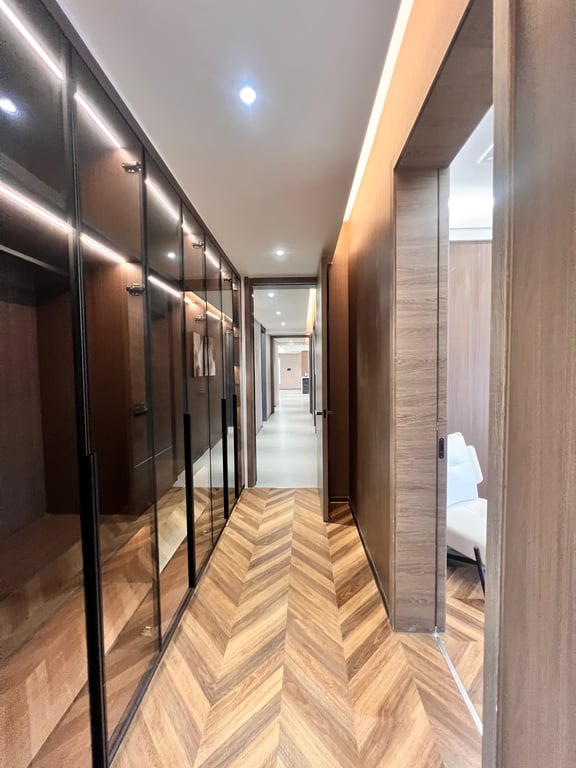 KILIMANI LUXURIOUS FIVE BEDROOM APARTMENT FOR SALE
