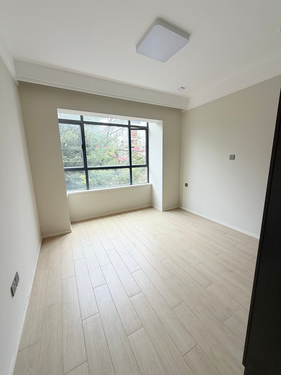 LAVINGTON READY TWO BEDROOM APARTMENT FOR SALE