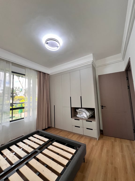 KILIMANI  READY THREE BEDROOM FOR SALE