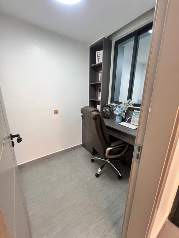 LUXURIOUS THREE BEDROOM APARTMENT PLUS STUDY FOR SALE