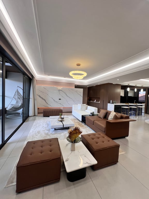 KILIMANI LUXURIOUS FIVE BEDROOM APARTMENT FOR SALE