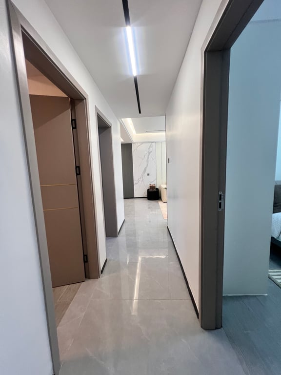 LUXURIOUS THREE BEDROOM APARTMENT FOR SALE