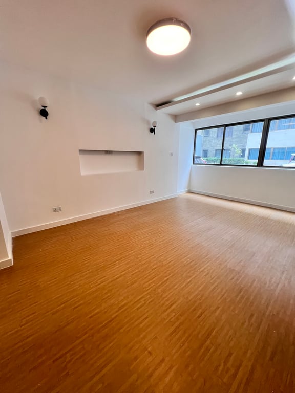 LAVINGTON READY FOUR BEDROOM FOR SALE
