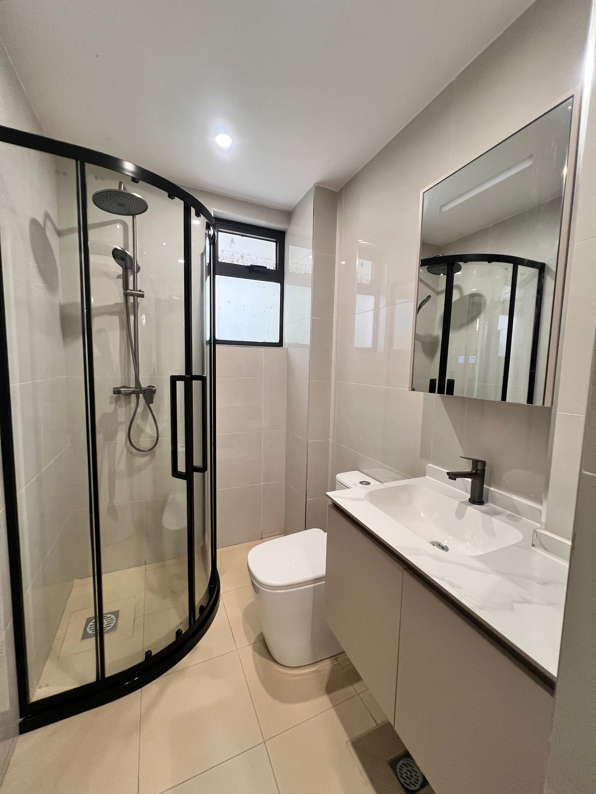 EXQUISITE TWO BEDROOM APARTMENT FOR SALE