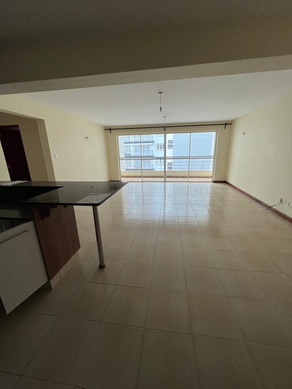 KILELESHWA READY THREE BEDROOM FOR SALE