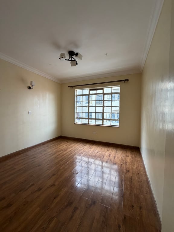 EXECUTIVE THREE BEDROOM PLUS A DSQ FOR SALE IN LAVINGTON