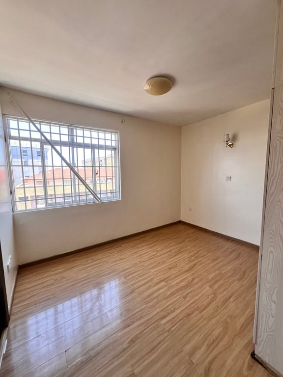 KILIMANI TWO BEDROOM TO LET