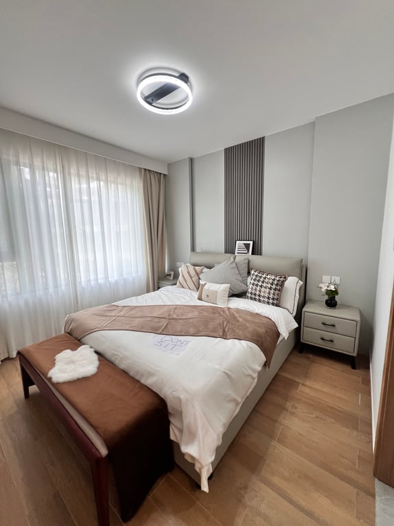 LAVINGTON OFFPLAN THREE BEDROOM APARTMENTS FOR SALE