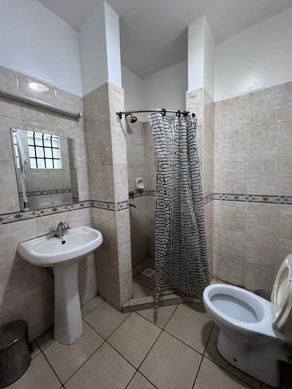 READY THREE BEDROOM APARTMENT FOR SALE