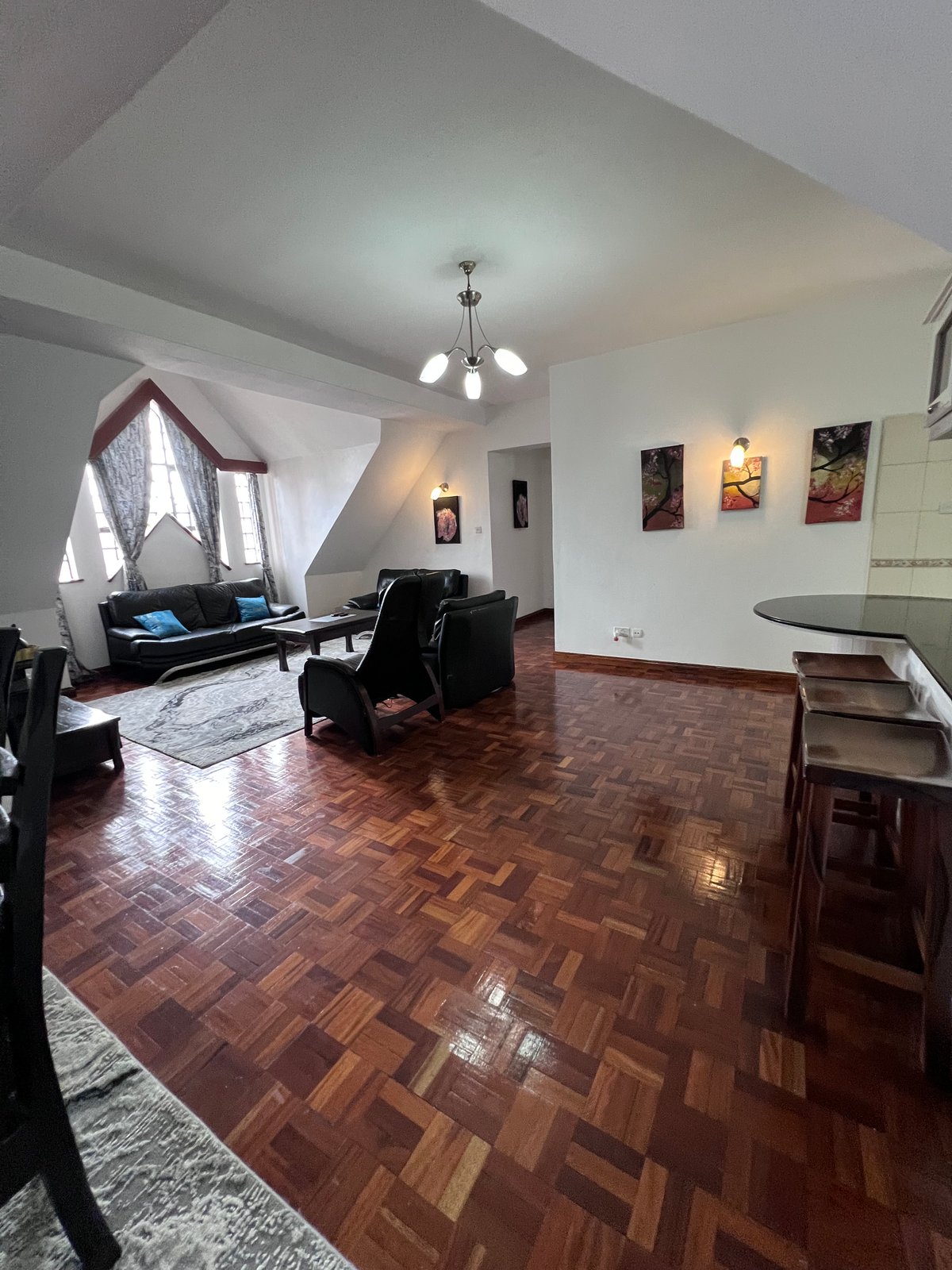 READY THREE BEDROOM APARTMENT FOR SALE