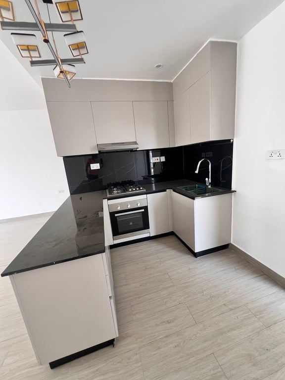 Kilimani two bedroom apartment to let