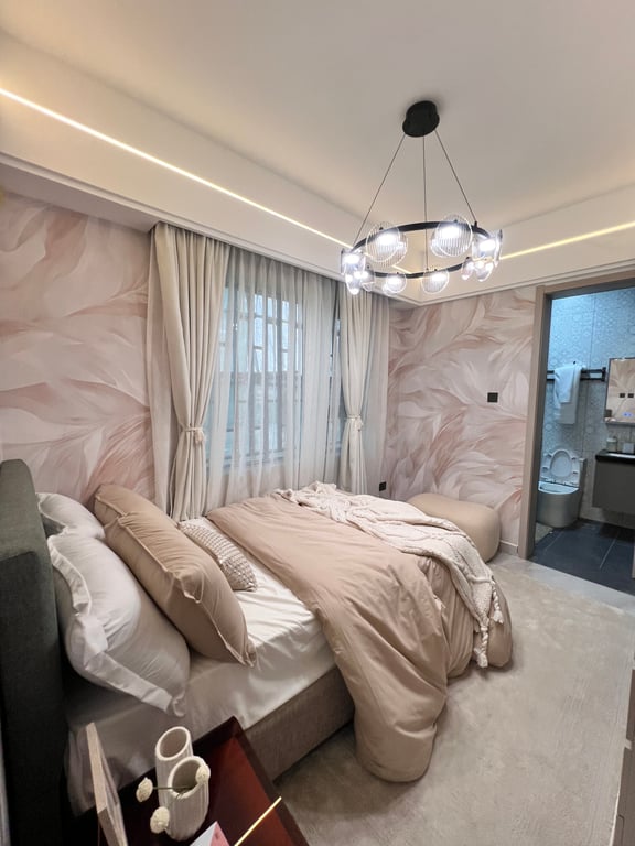 OAK WEST RESIDECY TWO BEDROOM FOR SALE