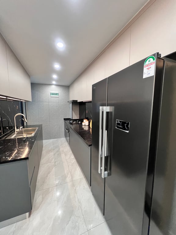 OAK WEST RESIDECY TWO BEDROOM FOR SALE