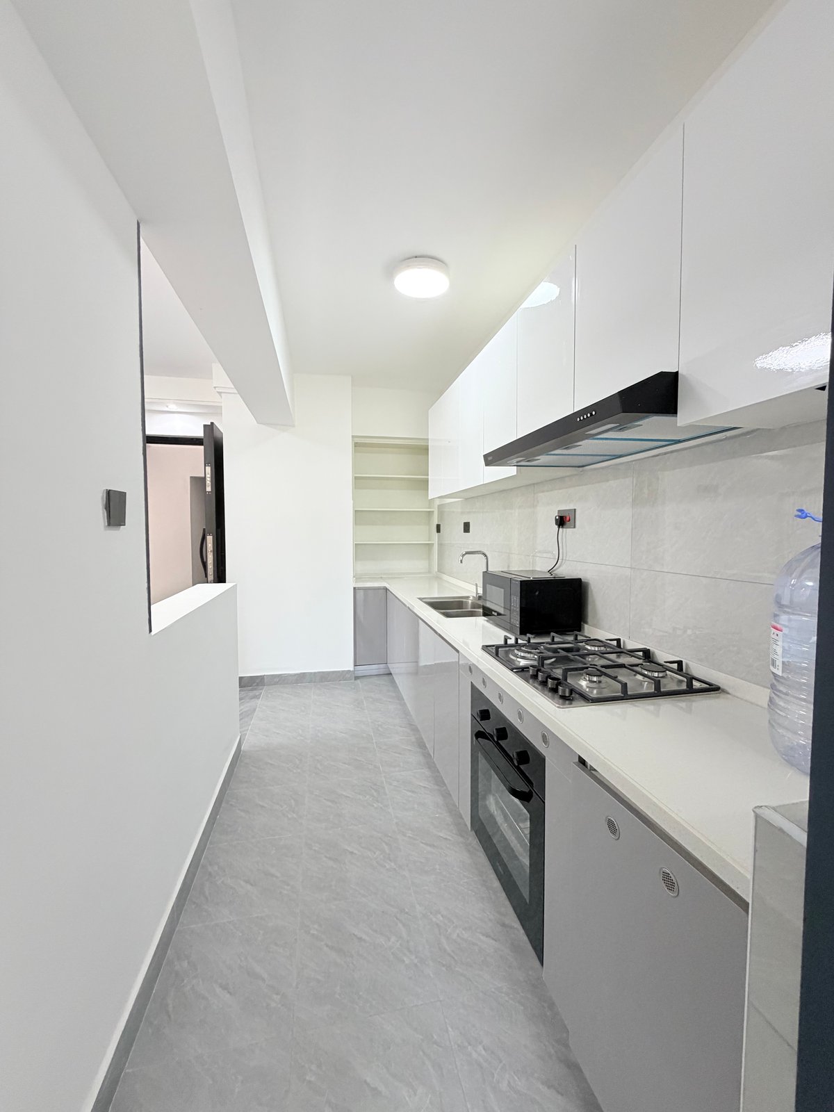 KILIMANI TWO BEDROOM APARTMENT FOR SALE