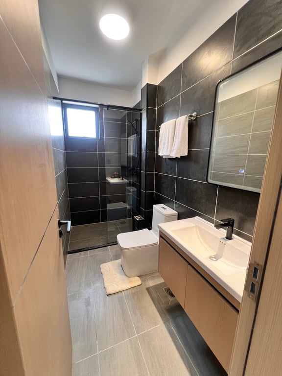 LUXURIOUS OFF PLAN  FOUR BEDROOM APARTMENT FOR SALE IN KILIMANI