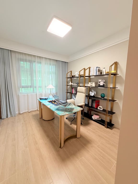 KILIMANI FIVE BEDROOM APARTMENT PLUS A DSQ FOR SALE