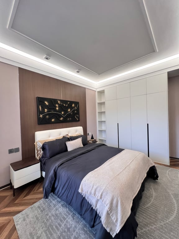 KILIMANI LUXURIOUS FIVE BEDROOM APARTMENT FOR SALE