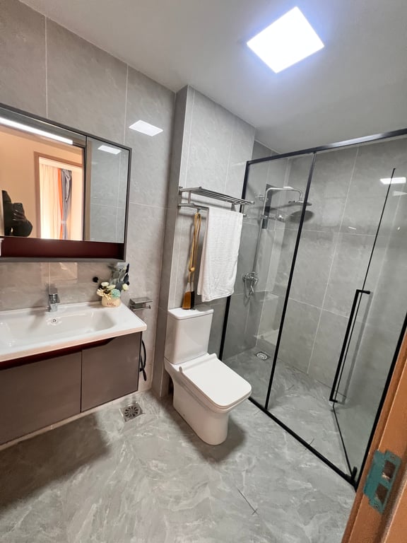 KILIMANI LUXURIOUS TWO BEDROOM APARTMENT FOR SALE