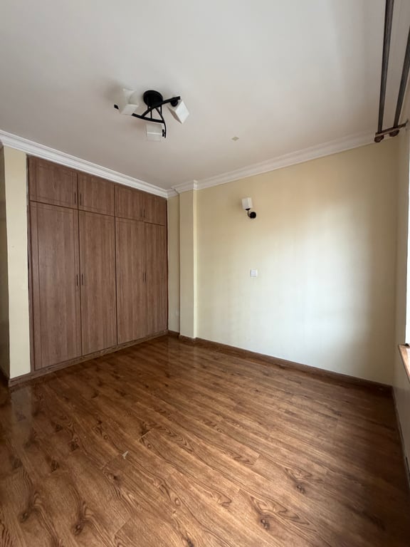 EXECUTIVE THREE BEDROOM PLUS A DSQ FOR SALE IN LAVINGTON