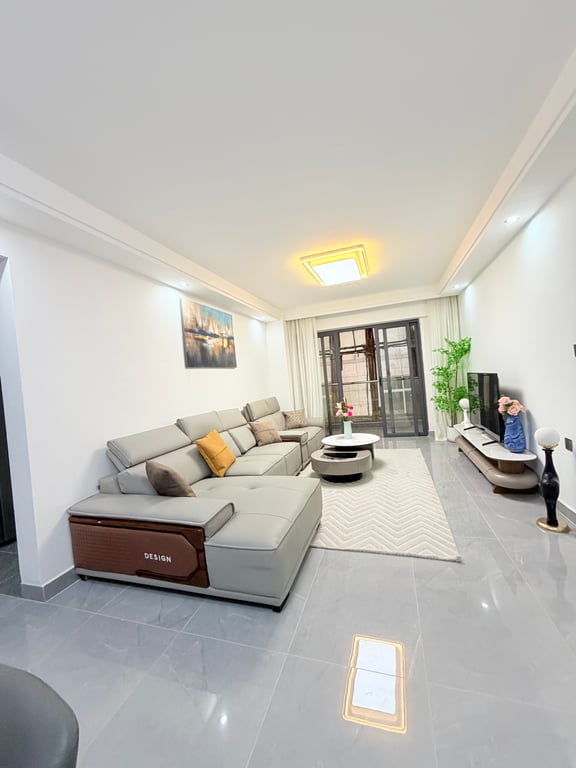 KILIMANI THREE BEDROOM APARTMENT FOR SALE