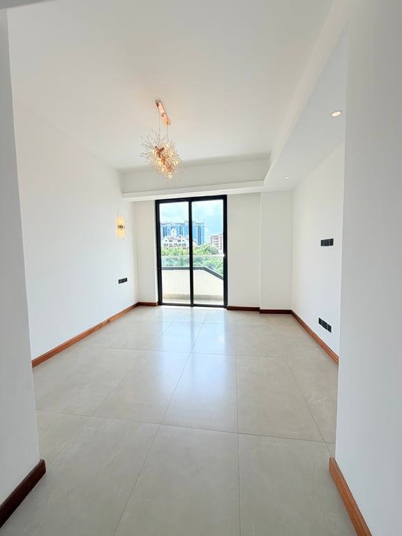 Executive three bedroom apartment to let off Riverside drive