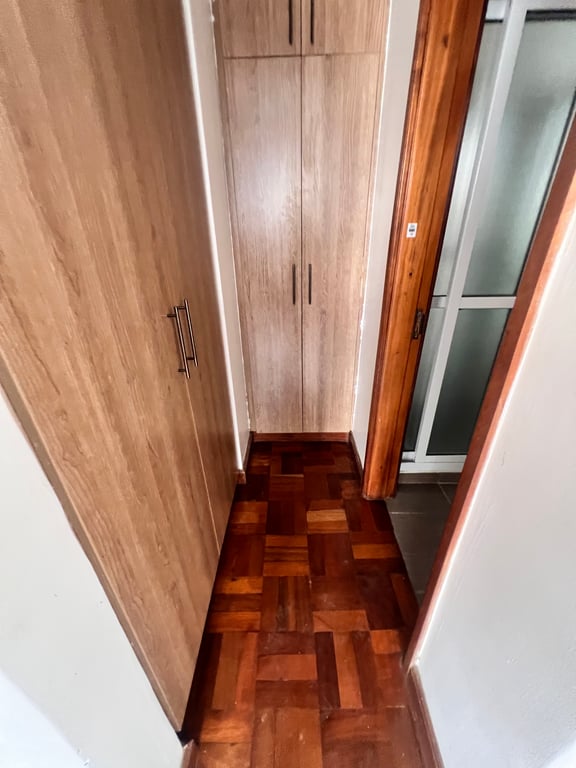 RIVERSIDE DRIVE THREE BEDROOM DUPLEX FOR RENT