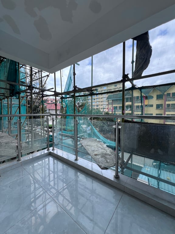 KILIMANI READY THREE BEDROOM APARTMENT PLUS A DSQ FOR SALE
