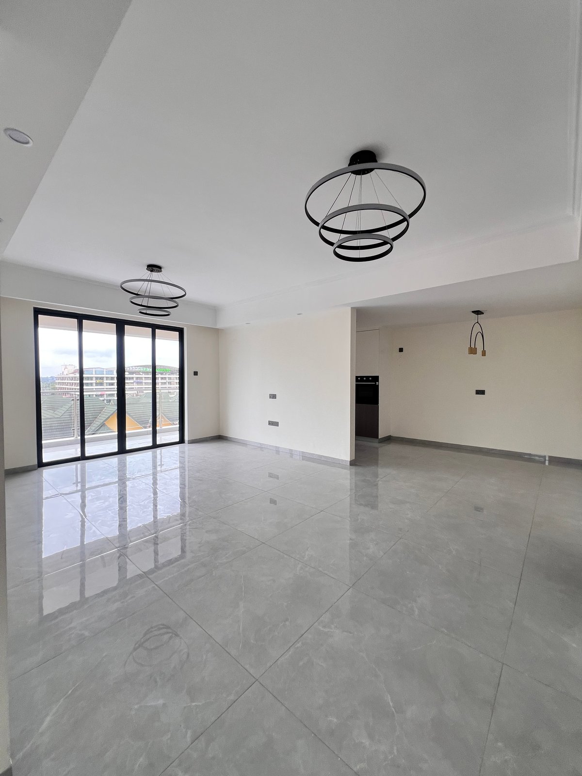 KILIMANI READY TWO BEDROOM APARTMENT FOR SALE
