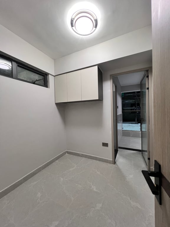 KILELESHWA READY THREE  BEDROOM APARTMENT PLUS DSQ FOR SALE