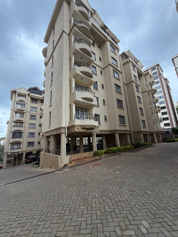 EXECUTIVE THREE BEDROOM PLUS A DSQ FOR SALE IN LAVINGTON