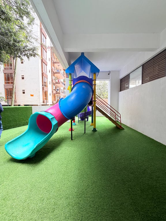 LAVINGTON READY TWO BEDROOM APARTMENT FOR SALE