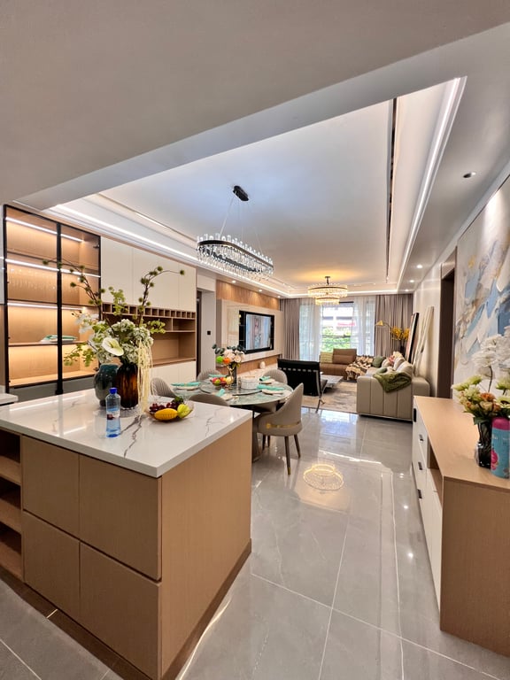 LAVINGTON LUXURIOUS THREE BEDROOM APARTMENT FOR SALE