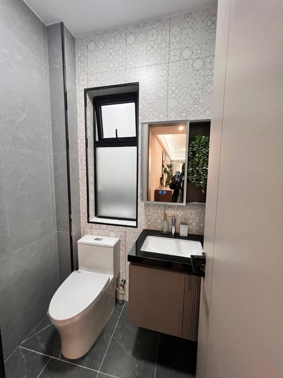 OAK WEST RESIDENCY ONE BEDROOM FOR SALE