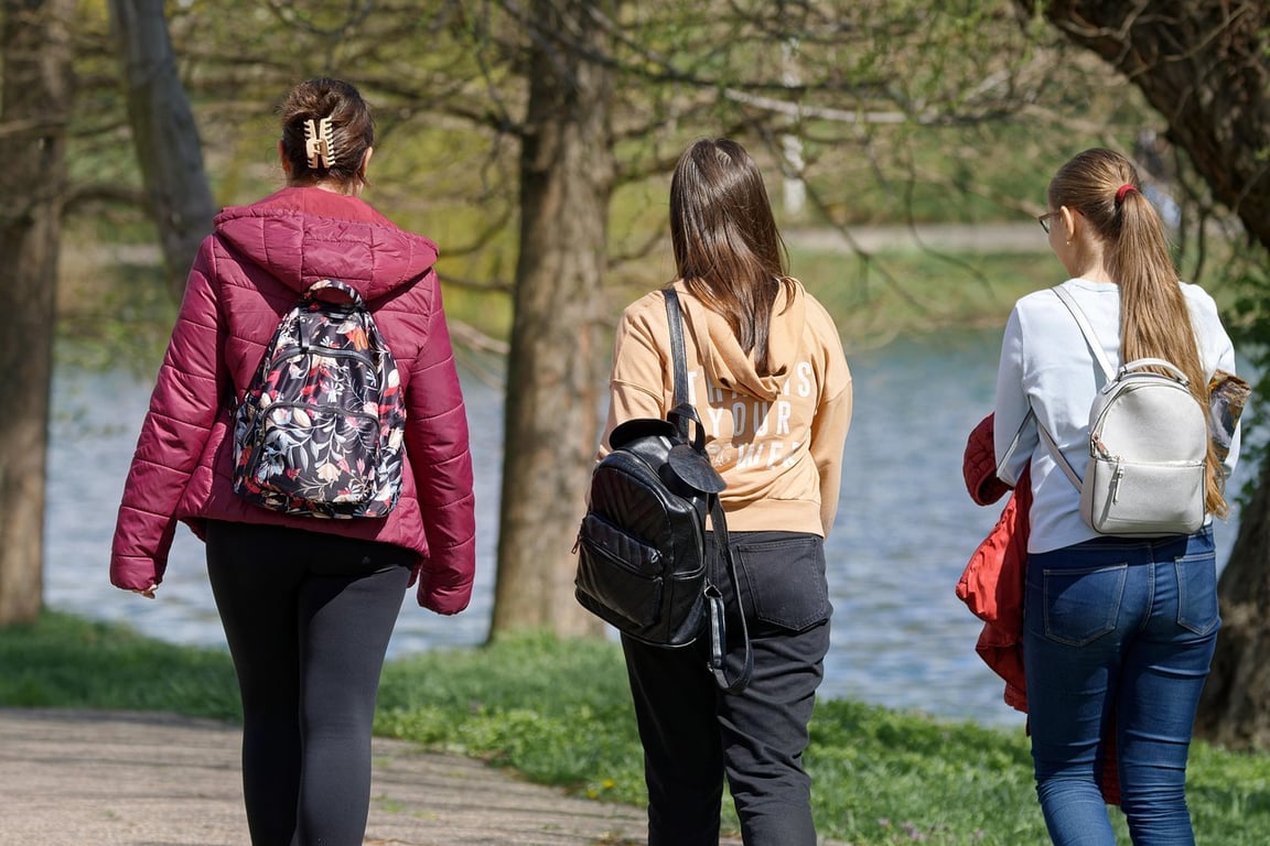 Riverside Walk 