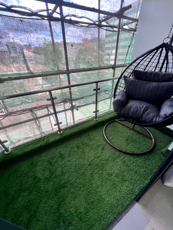 LUXURIOUS THREE BEDROOM APARTMENT FOR SALE