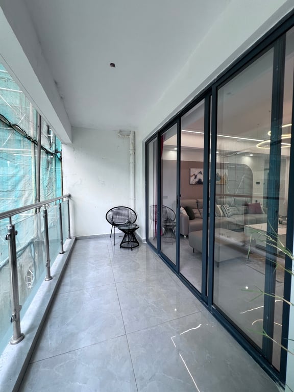 READY THREE BEDROOM APARTMENT FOR SALE