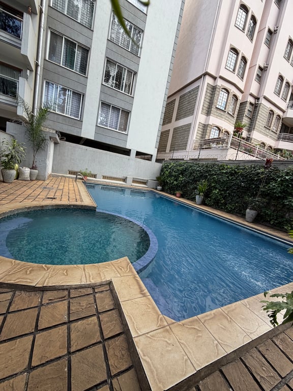 EXECUTIVE THREE BEDROOM APARTMENT PLUS A DSQ FOR SALE IN KILELESHWA