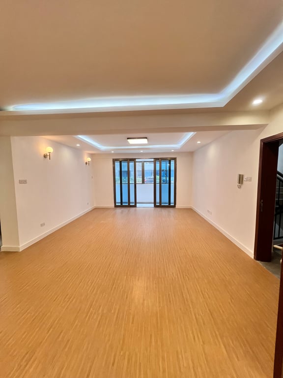 LAVINGTON READY FOUR BEDROOM FOR SALE
