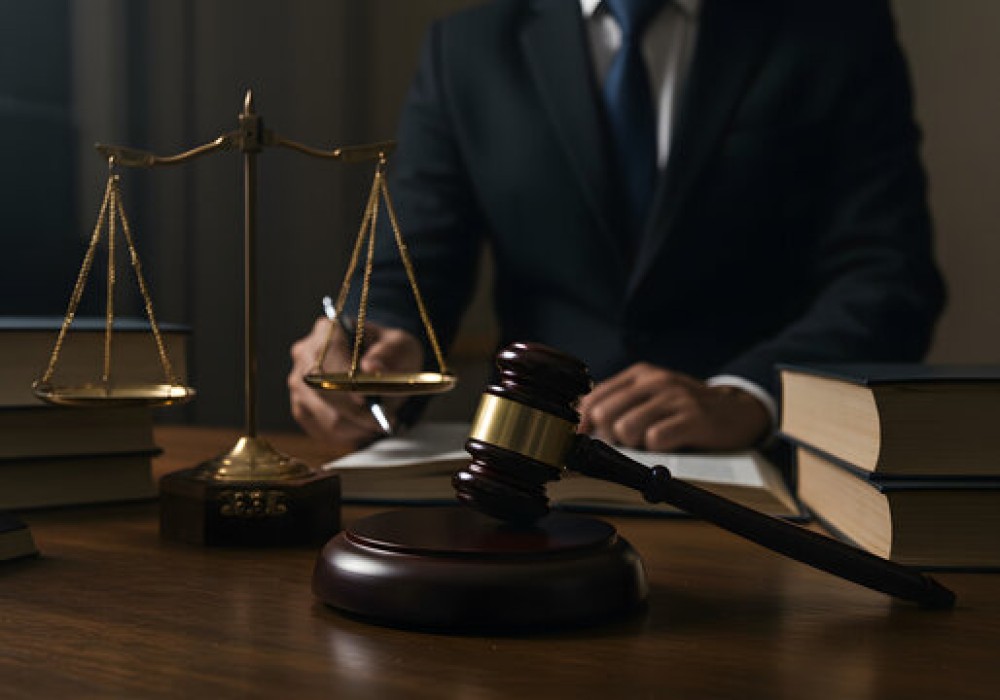 Need to Sue Someone? Here’s What Your Complaint Should Include