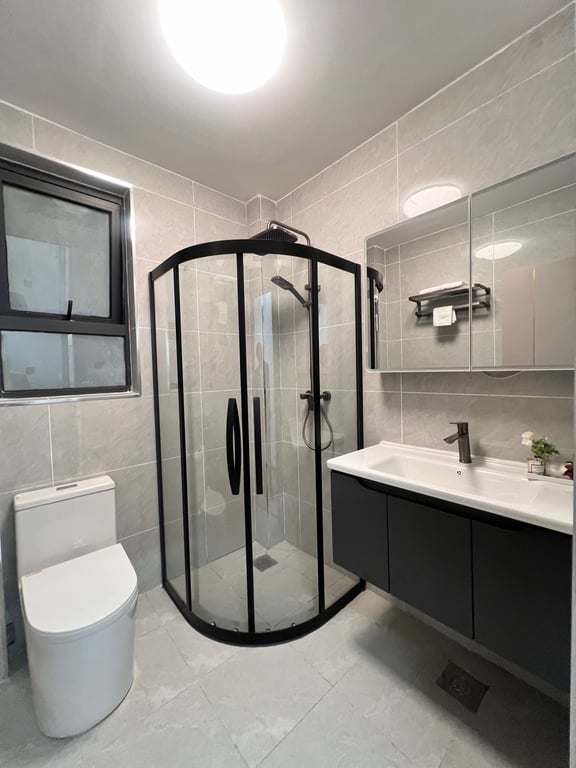 LUXURIOUS THREE BEDROOM APARTMENT FOR SALE