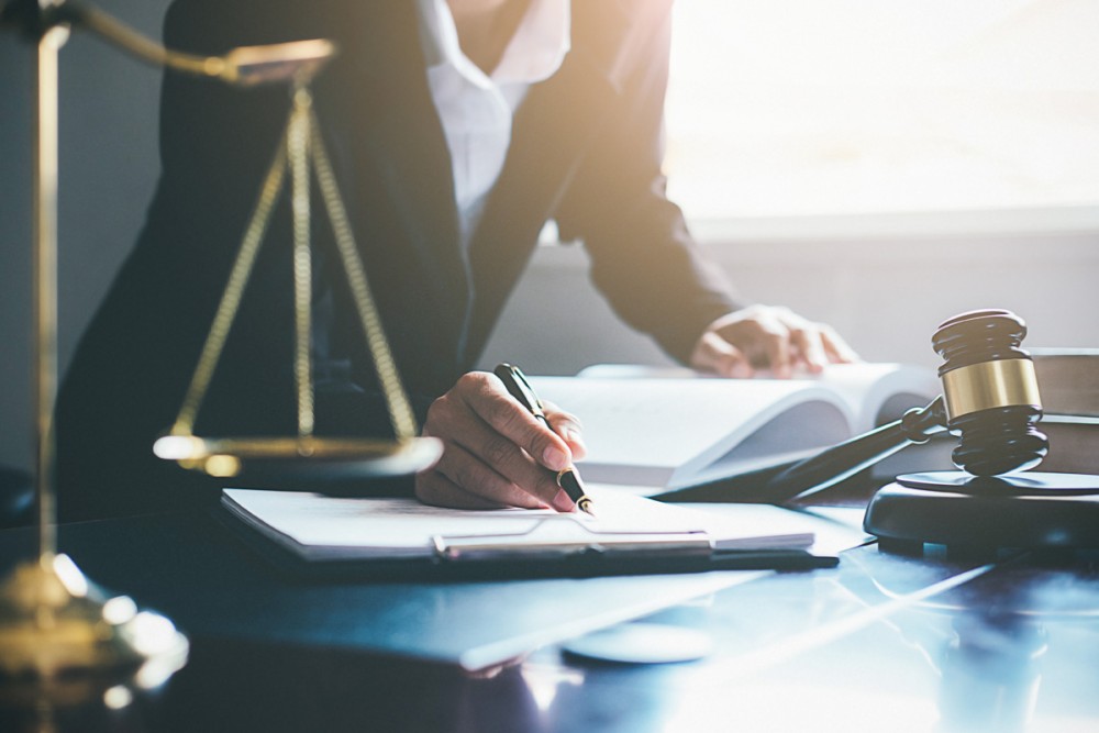 Difference Between Motion to Stay and Motion to Dismiss