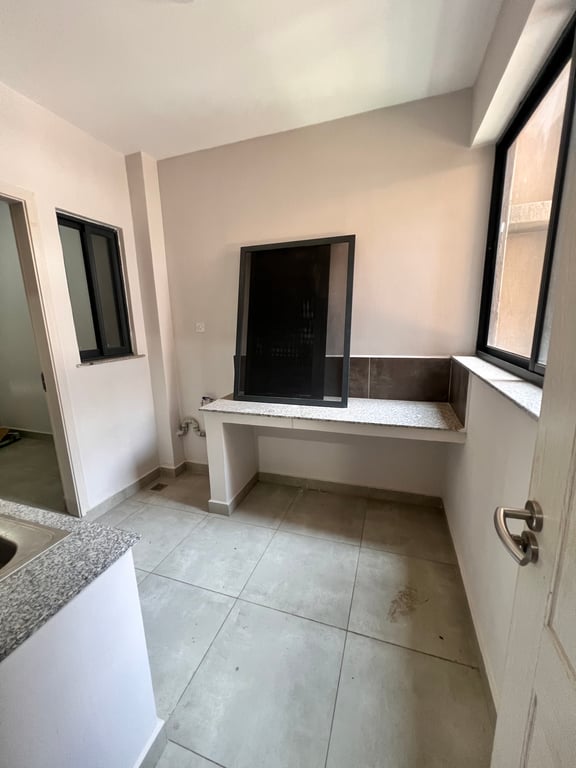 Kileleshwa 2 bedroom plus dsq to let