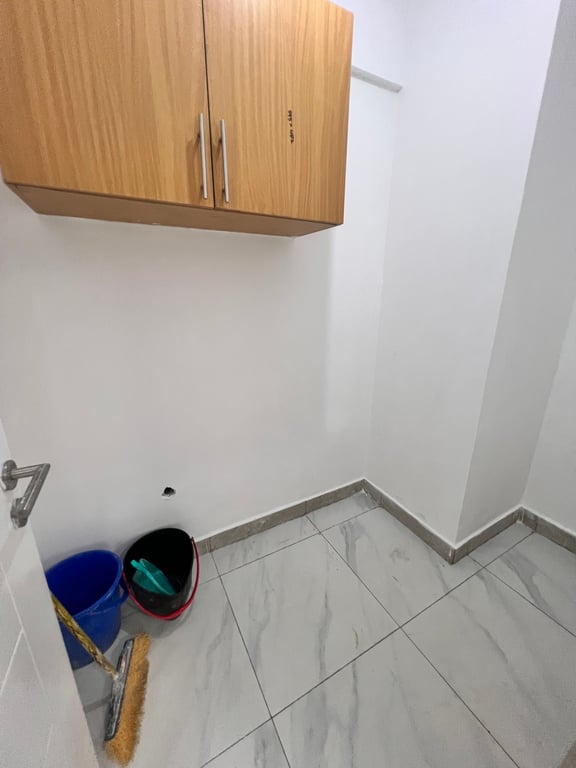 LAVINGTON READY FOUR BEDROOM FOR SALE