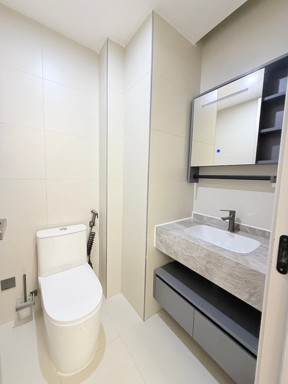 EXECUTIVE TWO BEDROOM APARTMENT FOR SALE