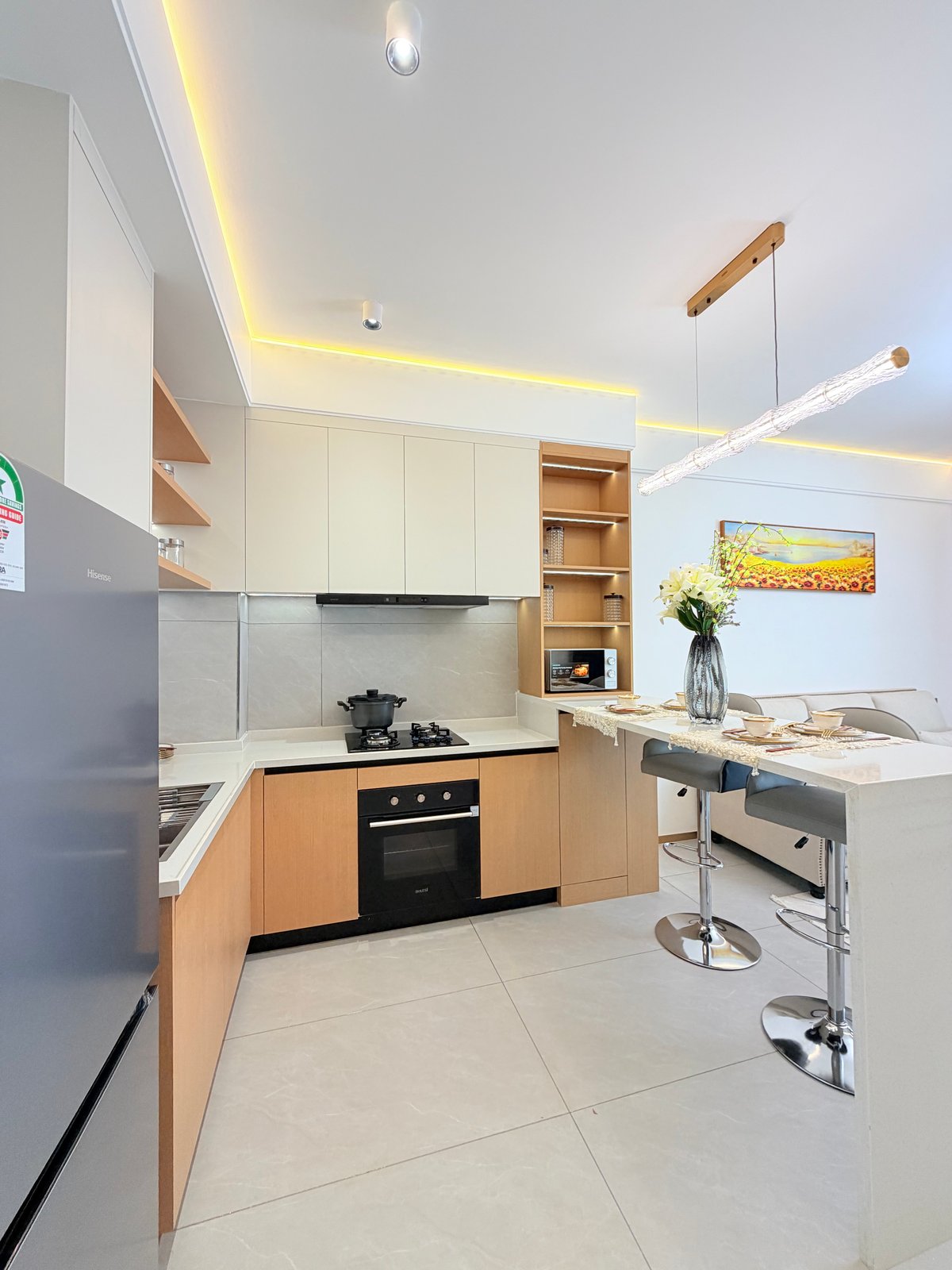 OFF NGONG ROAD TWO BEDROOM APARTMENT FOR SALE