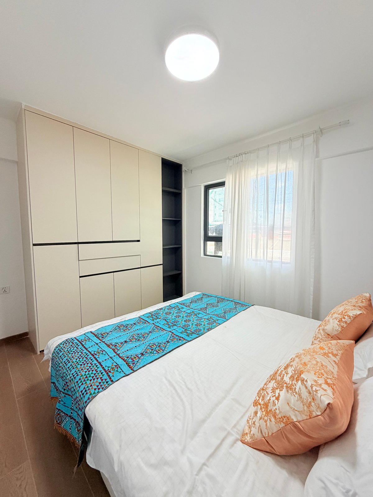 KILIMANI TWO BEDROOM APARTMENT PLUS STUDY ROOM FOR SALE