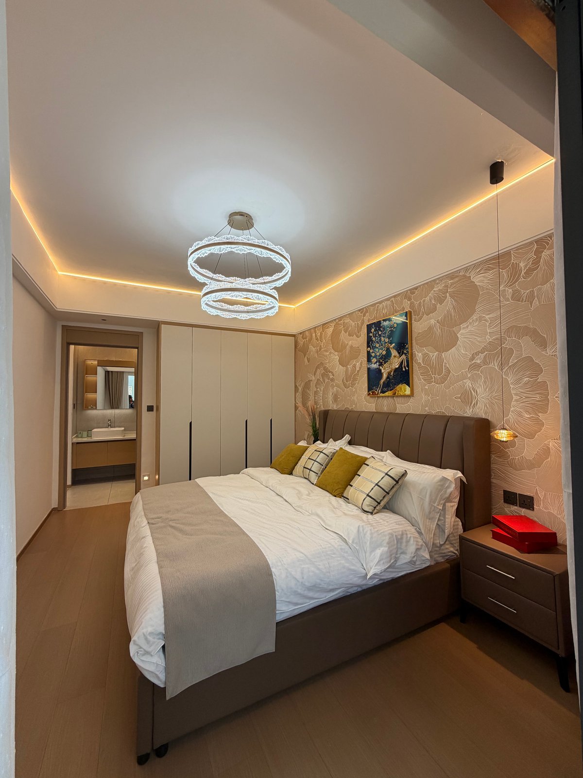 SPACIOUS ONE BEDROOM APARTMENT OFF NGONG ROAD FOR SALE
