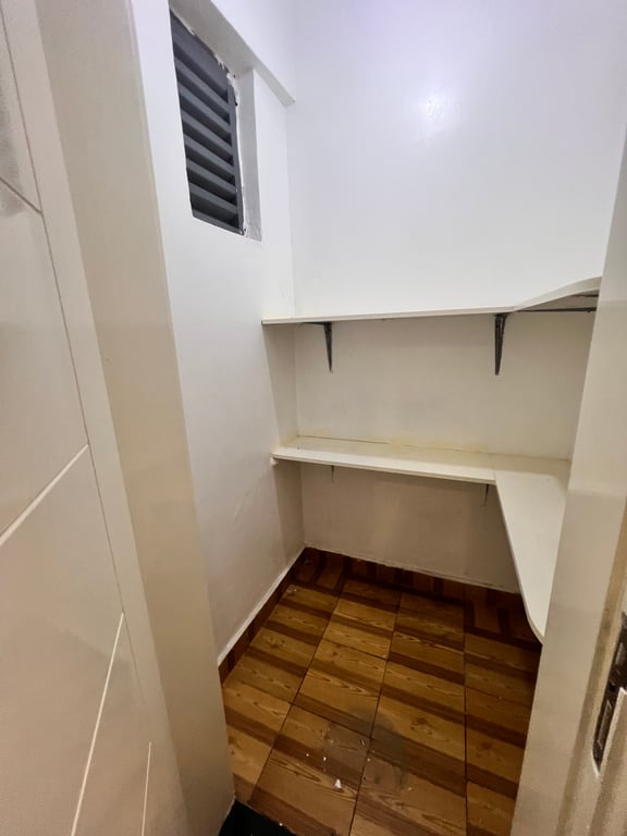 Kileleshwa  three bedroom plus a dsq to let